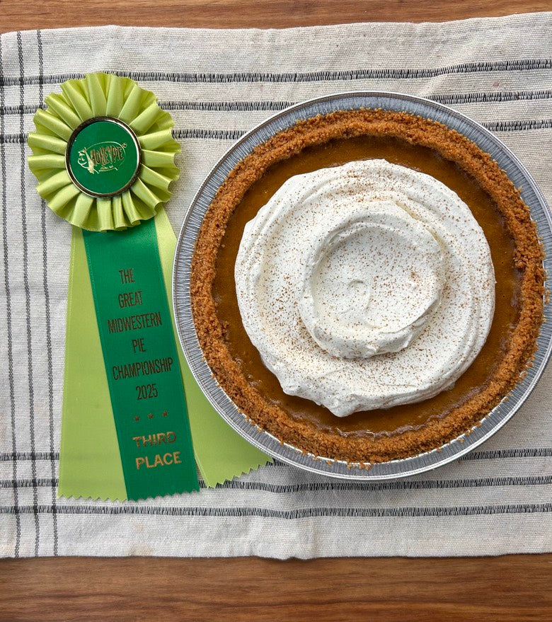 Thanksgiving Dulce de Leche Pumpkin Pie